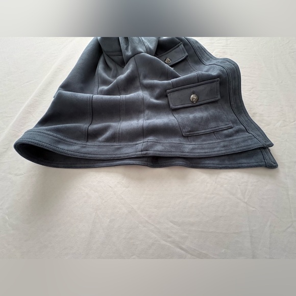 NWOT-Carmen Marc Valvo Faux Suede Women's Slate Blue Pocket Jacket - Picture 8 of 13